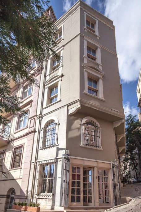 Baylo Suites Стамбул Экстерьер фото